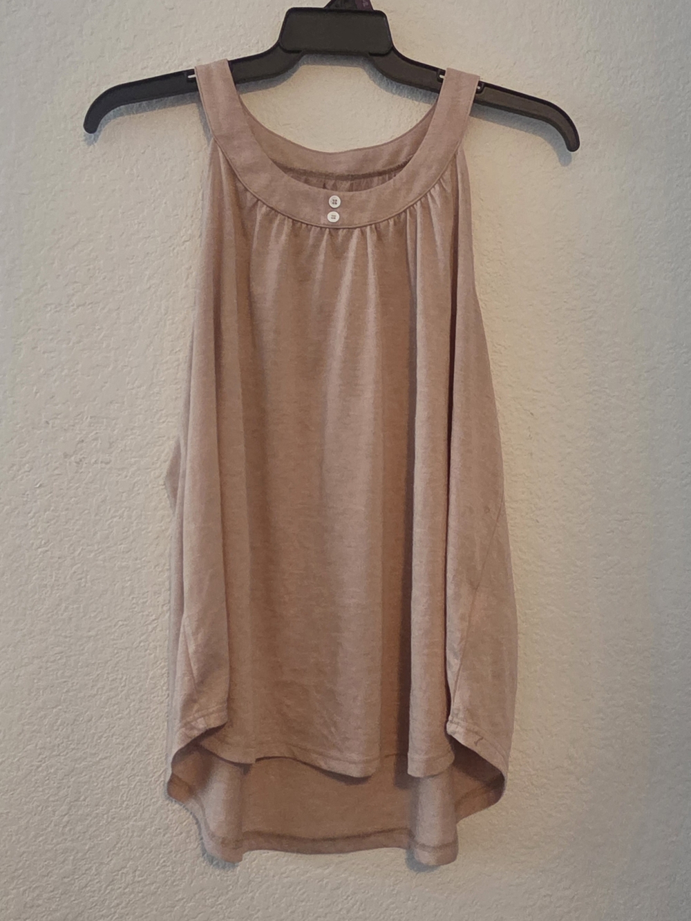 Relaxed High-Low Scoop Neck Tank Top in Taupe